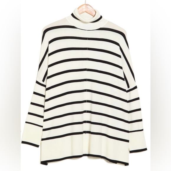 NWOT - Adrianna Papell Striped Turtleneck Sweater - Picture 2 of 6